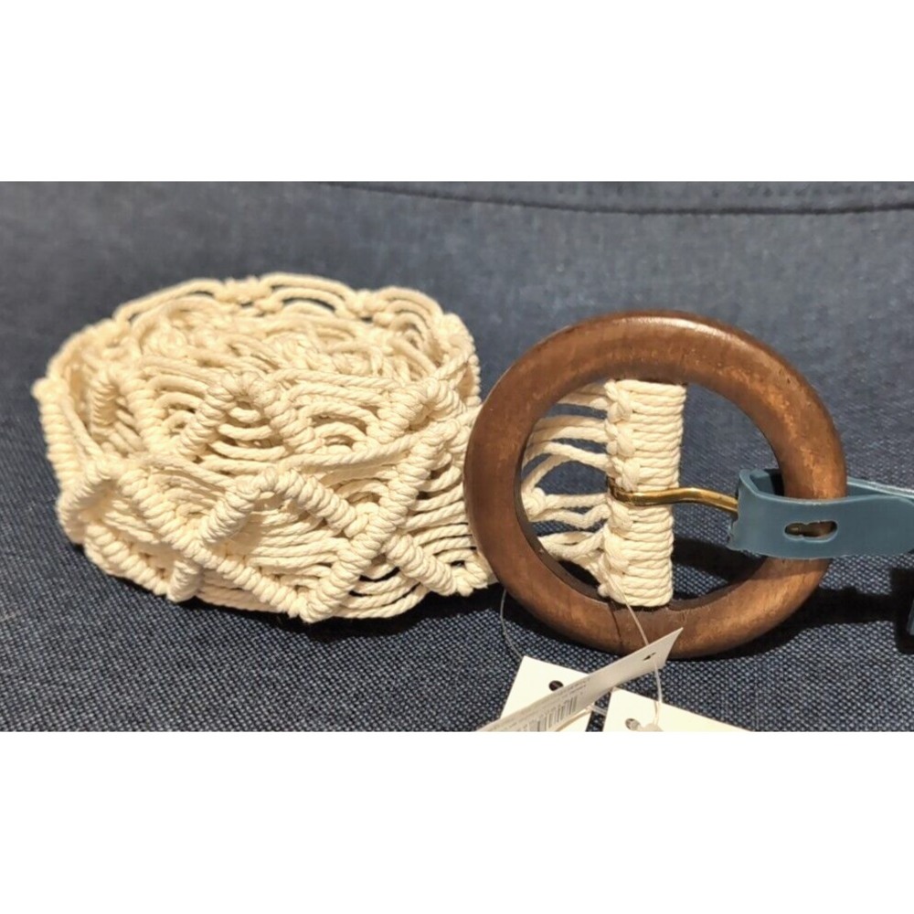 Universal Thread Women's size L Belt khaki New